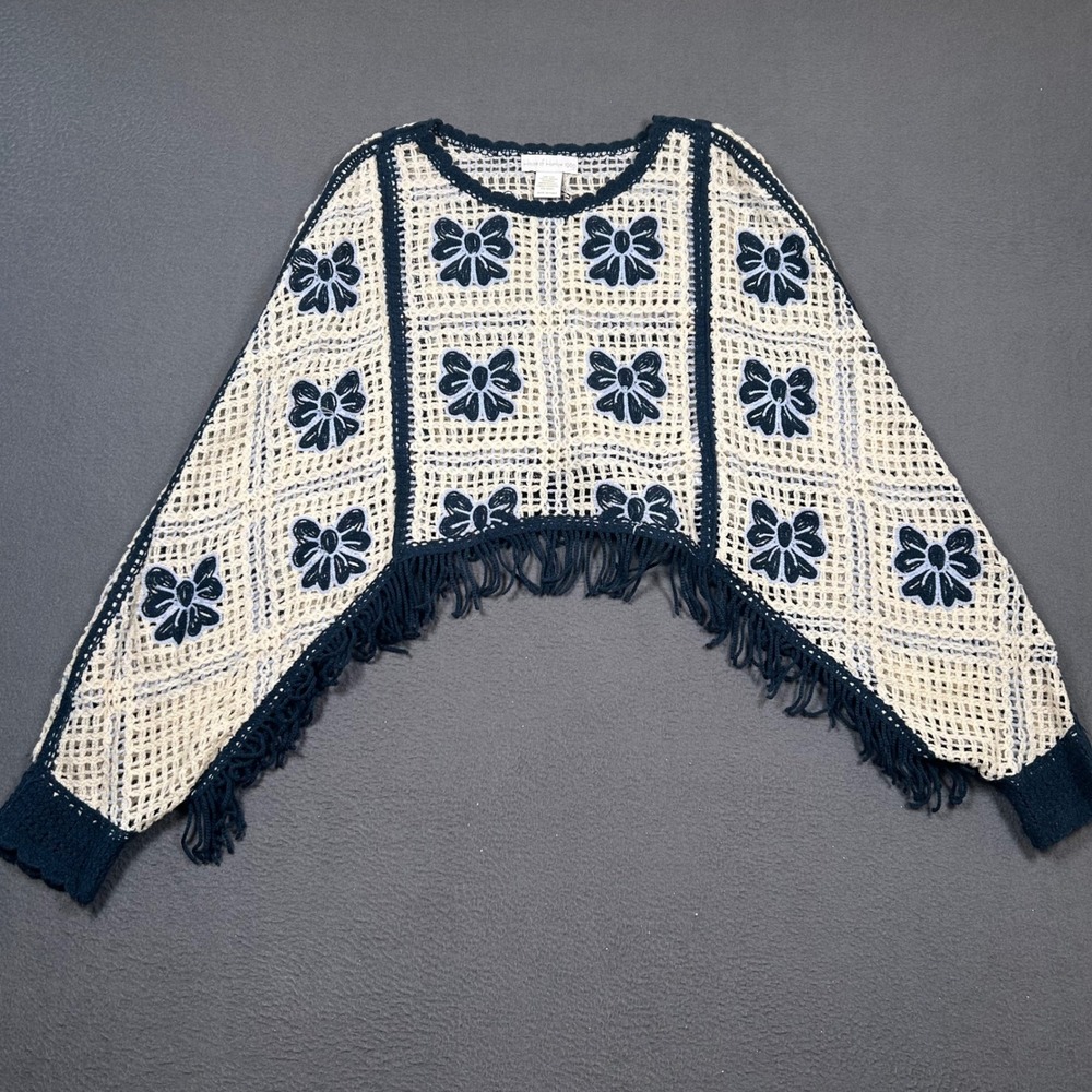 House of Harlow 1960 Poncho Womens OS Cream Blue Crochet Bow Fringe Sweater Top